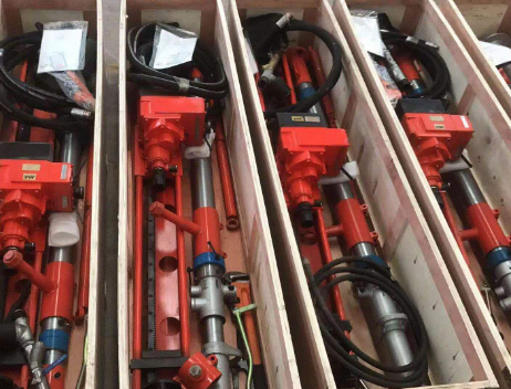氣動架柱式鉆機現(xiàn)貨發(fā)，輕便探水鉆機找啟睿